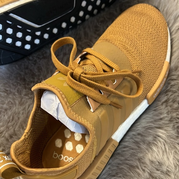 Adidas NMD R1 "Mesa" WMNS 8.5/MENS 7.5 - Picture 3 of 8
